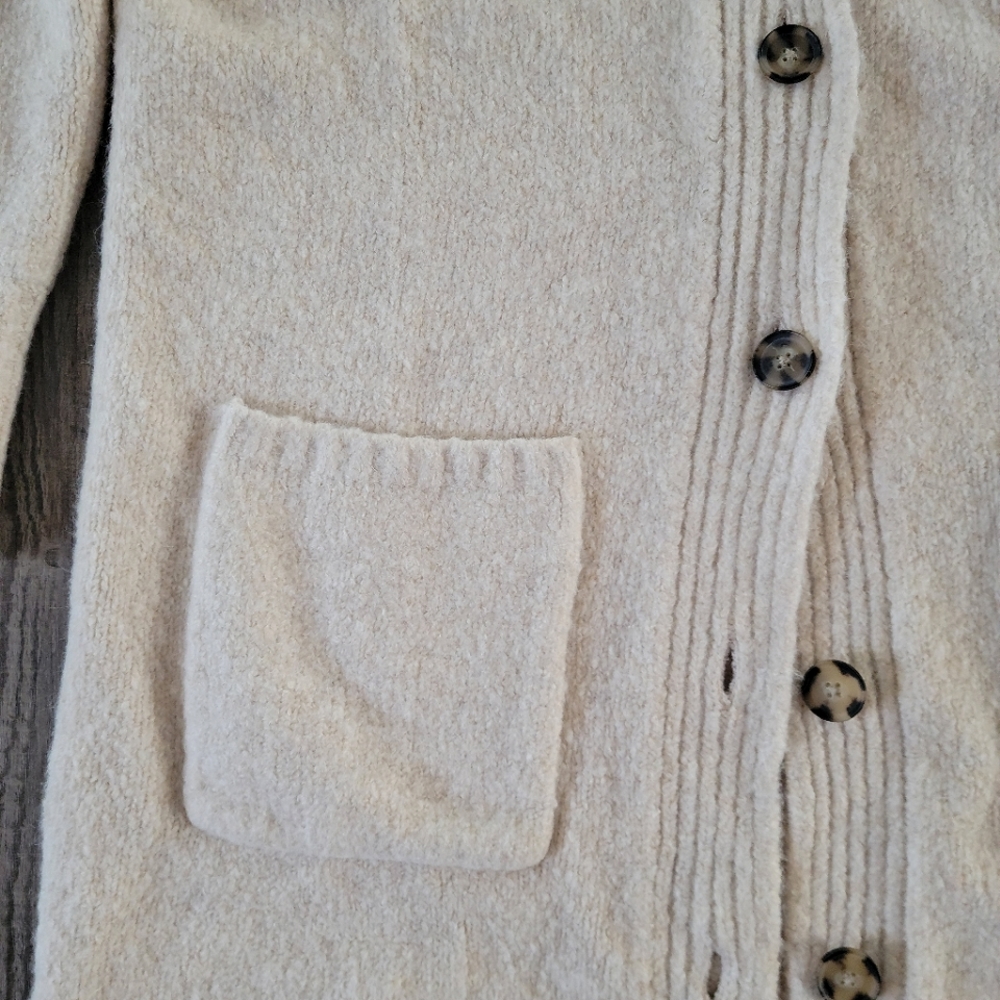 Wool-Blend Button-Front Cardigan Sweater - Picture 6 of 7